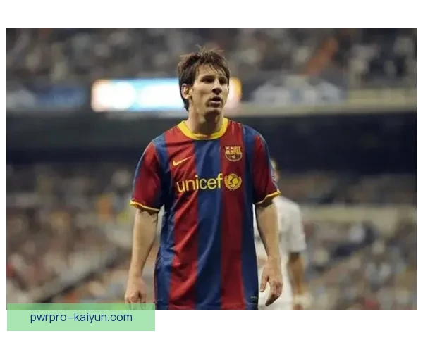 梅西在巴塞罗那一线队首秀表现值得关注，开启传奇征程